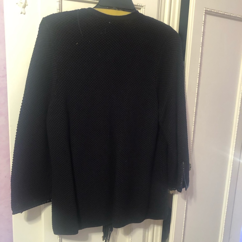 Top with fringe - Picture 7 of 10